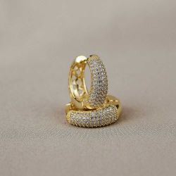 Brinco Argola Dourado Cravejado com Zircônias Cristais 24mm