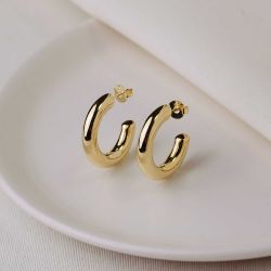 Brinco Dourado Argola Redonda em Metal