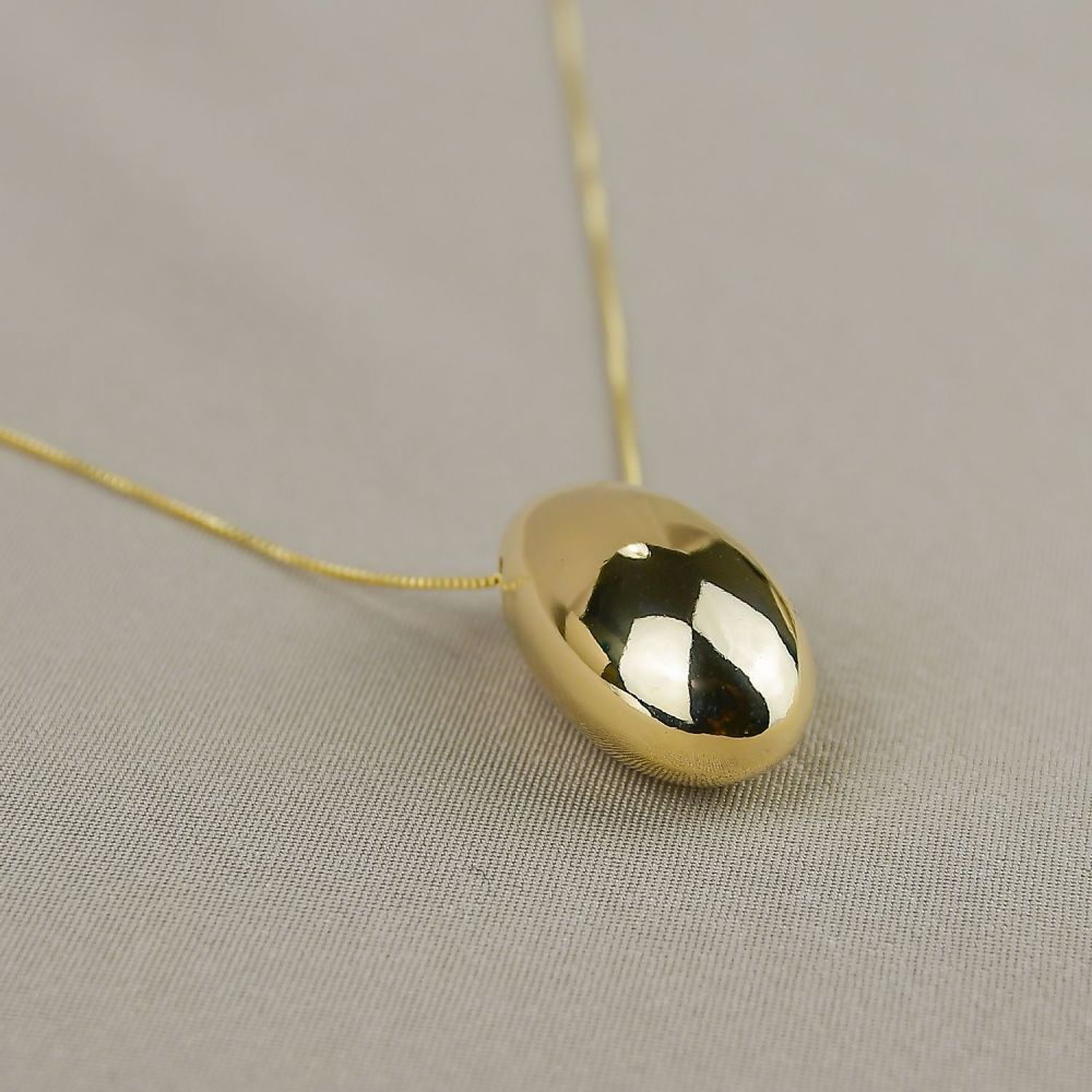 Colar Dourado com Pingente Oval em Metal 60+10cm