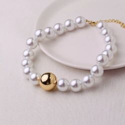 Colar dourado pérolas com esfera 40+10cm