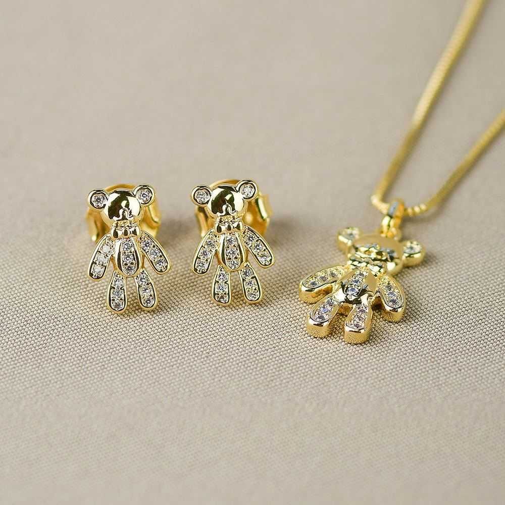 Conjunto Dourado Brinco e Colar Ursinho Cravejado com Zircônias 35cm